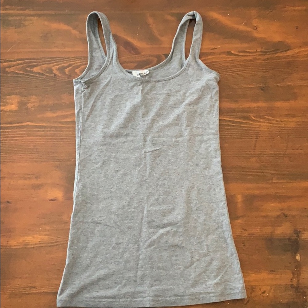 Gray tank